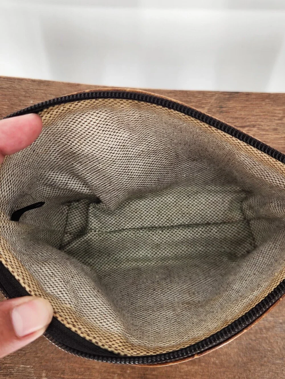 Dooney & Bourke good pre